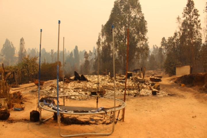 Reactivado incendio forestal en La Villa de Litueche, La Aguada de ... - El Marino