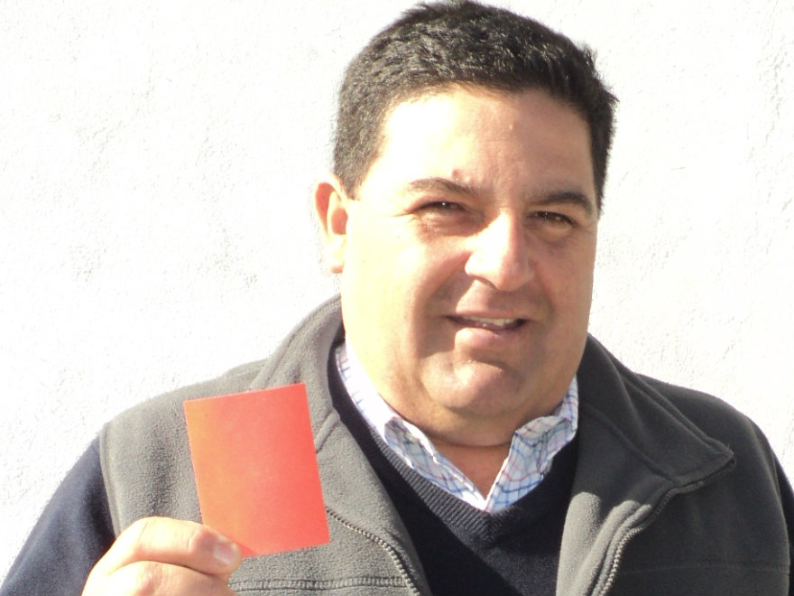 El alcalde de Marchigüe, Héctor Flores.