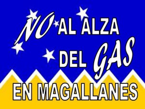 Una bandera estilizada de la región de Magallanes, en protesta del incremento al precio del gas.