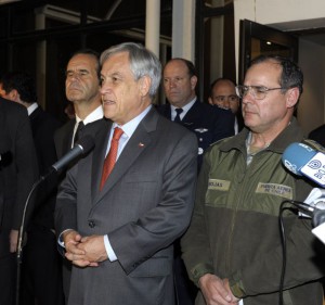 Piñera: "Quiero pedirle a Dios que nos ayude en estas difíciles circunstancias". Foto: Gobierno de Chile