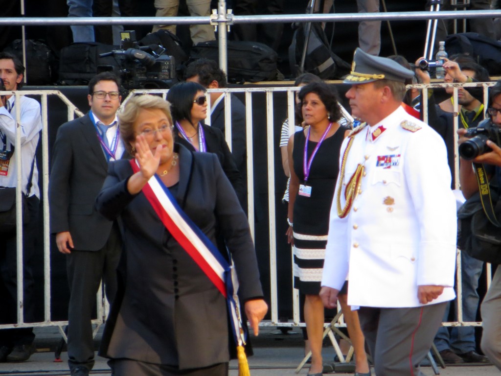 Bachelet llega a La Moneda. Foto: Diego Grez Cañete.